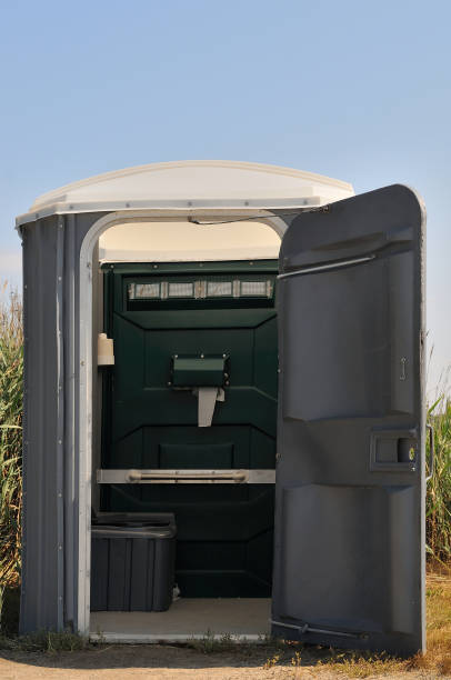 Best Affordable porta potty rental  in Brownsville, FL